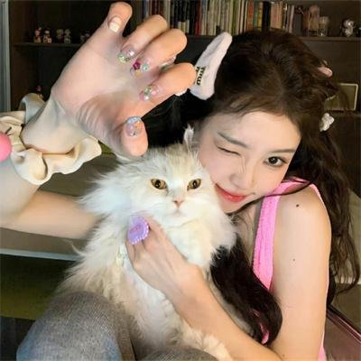 报告容先生你的小甜妻要亲你了